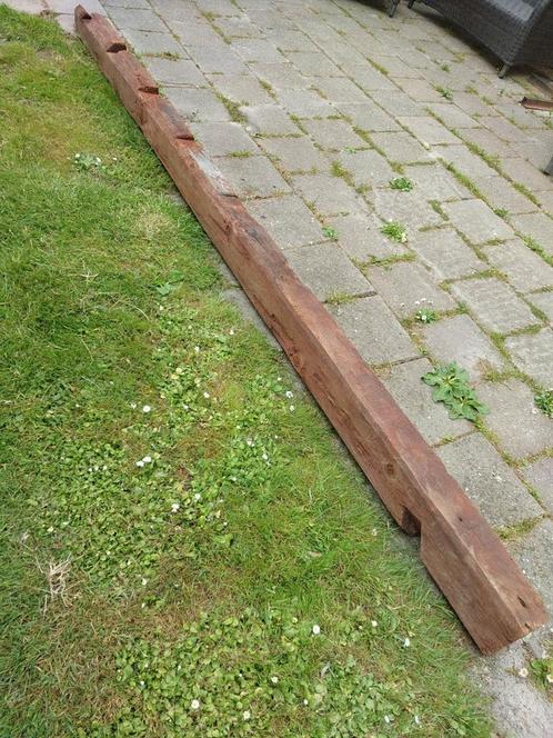 eeuwenoude nestbalk,  ossenbloed geverfd en meer oud hout, Doe-het-zelf en Verbouw, Metalen, Gebruikt, Overige metalen, Ophalen