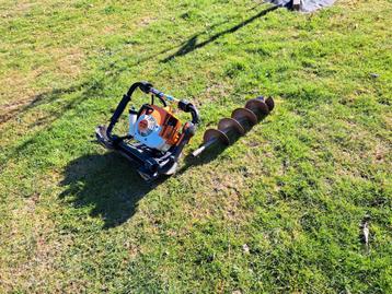 Stihl BT 121 motorgrondboor incl 150 mm boor met garantie beschikbaar voor biedingen