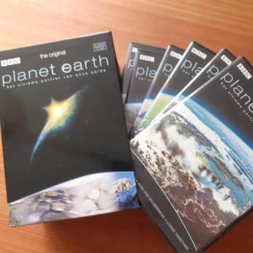 dvd planet Earth 6x beschikbaar voor biedingen