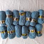 Te koop grote partij bollen breiwol, Hobby en Vrije tijd, Breien en Haken, Ophalen of Verzenden, Nieuw, Breien of Haken, Wol of Garen