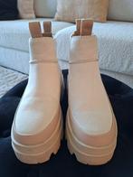 Uggs mt 37, Kleding | Dames, Schoenen, Ophalen of Verzenden, Zo goed als nieuw