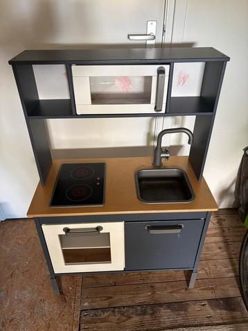 IKEA Speelkeuken met Accessoires beschikbaar voor biedingen