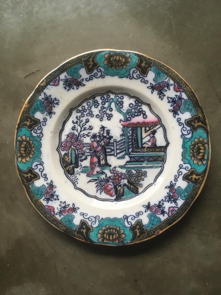 Twee antieke bordjes van Boch, Antiek en Kunst, Antiek | Servies los, Ophalen of Verzenden