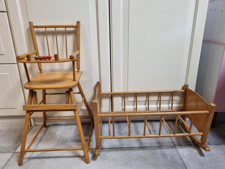 Vintage Poppenstoel & Wiegje - Opknapper, Kinderen en Baby's, Speelgoed | Overig, Ophalen
