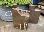 Stoere zwaar metalen oude jerrycans, Antiek en Kunst, Antiek | Gereedschap en Instrumenten, Ophalen of Verzenden