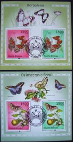 - 873 - 2 Blokken met Vlinders - Insecten en Bloemen., Verzenden, Gestempeld, Dier of Natuur