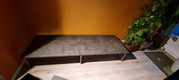 Ikea tv meubel beschikbaar voor biedingen