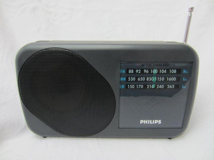 Philips AE 2130 in nieuwstaat !!!, Audio, Tv en Foto, Radio's, Zo goed als nieuw, Wereldontvanger, Verzenden