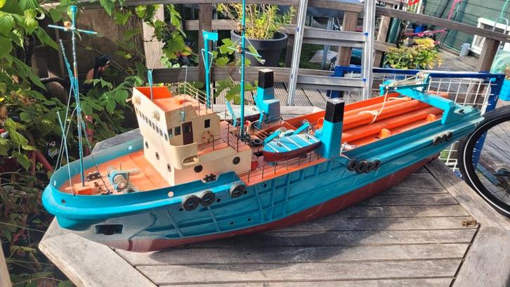 Rembertiturm . Inruil sleepboot mogelijk, Hobby en Vrije tijd, Modelbouw | Boten en Schepen, Gebruikt, Ophalen