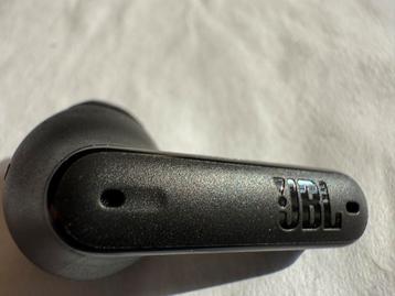 JBL Tune Flex rechts beschikbaar voor biedingen