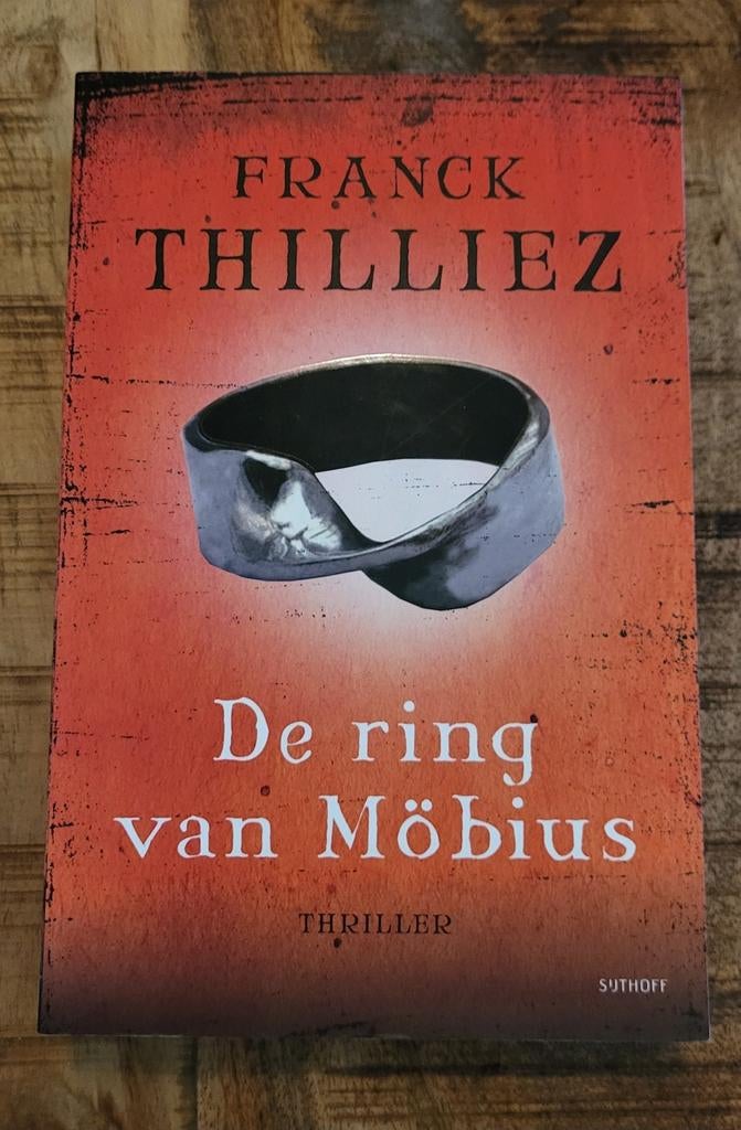 De ring van Möbius - Franck Thilliez, Ophalen of Verzenden, Zo goed als nieuw, Franck Thilliez, Nederland