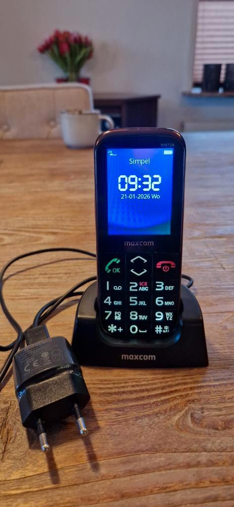 Senioren telefoon - Maxcom MM724, Telecommunicatie, Mobiele telefoons | Overige merken, Ophalen of Verzenden
