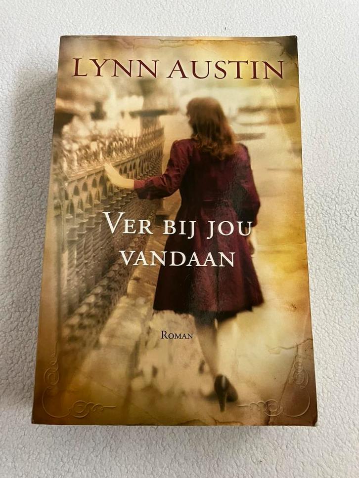Lynn Austin - Ver bij jou vandaan, Boeken, Literatuur, Zo goed als nieuw, Nederland, Ophalen of Verzenden