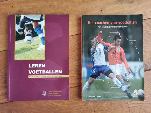 Gratis trainersboeken TC3 KNVB, Boeken, Studieboeken en Cursussen, Zo goed als nieuw, Niet van toepassing, Ophalen