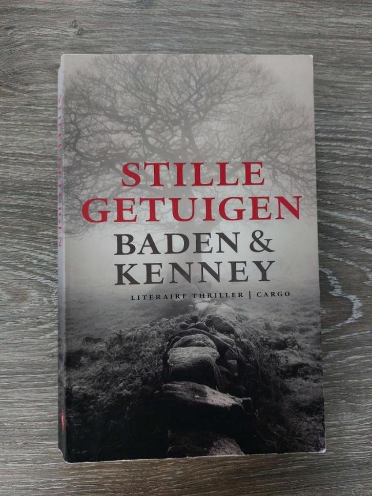 Michael M. Baden & Linda Kenney - Stille getuigen, Boeken, Thrillers, Zo goed als nieuw, Ophalen of Verzenden