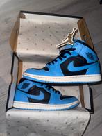 Nike Air Jordan 1 Mid University Blue - Maat 41, Kleding | Heren, Schoenen, Ophalen of Verzenden, Nieuw, Blauw, Sneakers of Gympen