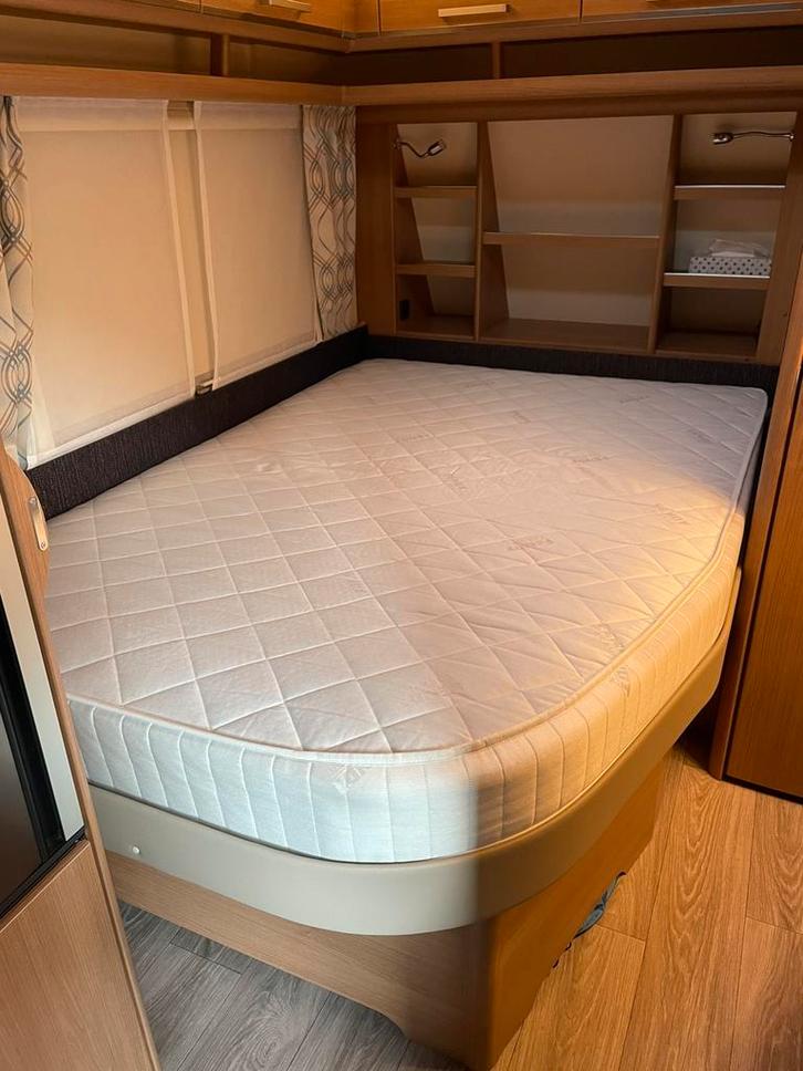 Fendt binnenveringsmatras origineel frans bed, Caravans en Kamperen, Caravan accessoires, Zo goed als nieuw, Ophalen
