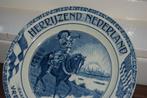 Bord Herrijzend Nederland, Verzamelen, Militaria | Tweede Wereldoorlog, Nederland, Overige soorten, Overige typen, Ophalen of Verzenden