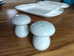 Paddenstoel peper & zout set + 2 schotels, Ophalen of Verzenden, Gebruikt, Overige materialen