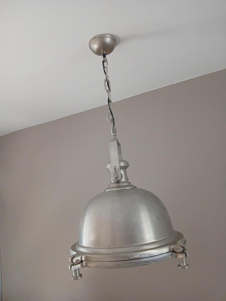 hanglamp van het merk PTMD stoer en stijlvol., Huis en Inrichting, Lampen | Hanglampen, Zo goed als nieuw, Metaal, Ophalen of Verzenden
