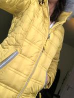 Gele ski jas dames mt 38 merk S'Questo, Kleding | Dames, Zo goed als nieuw, Jack, S'questo, Ophalen