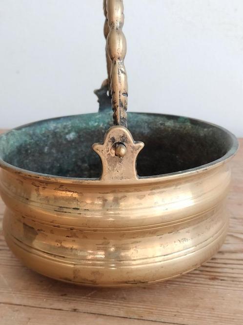 17e / 18e Eeuw Bronzen Wijwater Emmertje Zeldzaam Type !!!, Antiek en Kunst, Antiek | Religie, Ophalen of Verzenden