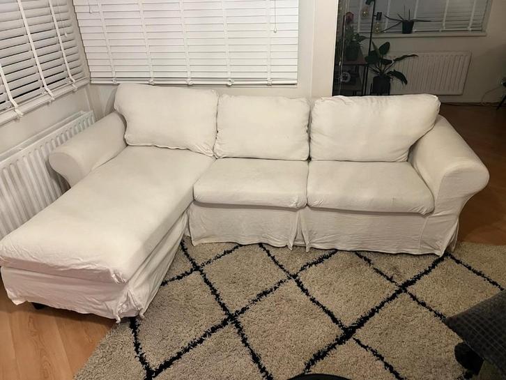 IKEA EKTORP 3-zitsbank met chaise longue + extra rode hoes, Huis en Inrichting, Banken | Sofa's en Chaises Longues, Gebruikt, Driepersoons