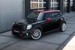 MINI R56 John Cooper Works 2011 Zwart, Voorwielaandrijving, Zwart, 4 cilinders, USB