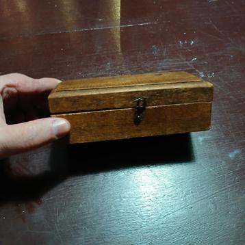  Messing Gewichten in Originele houten kistje beschikbaar voor biedingen