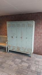 Industriële oude locker, Ophalen, Gebruikt