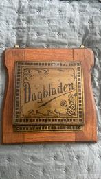 Dagbladen houder, Antiek en Kunst, Ophalen of Verzenden