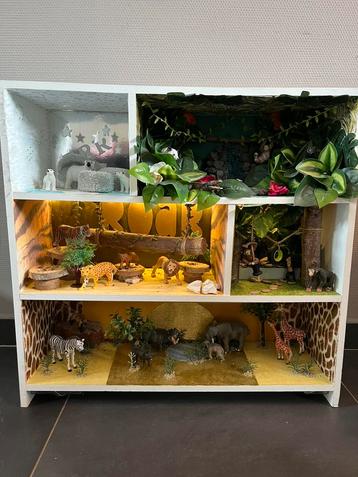 Super mooi dieren poppenhuis/speelhuis beschikbaar voor biedingen