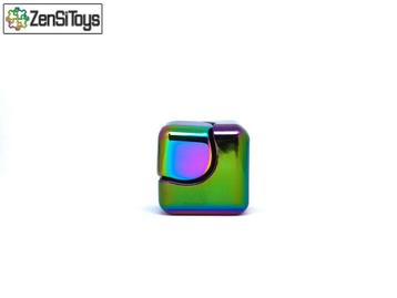 Fidget Cube Regenboog  beschikbaar voor biedingen