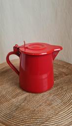 Rode 70s emaille theepot Made in Yugoslavia Emo Celje 1ltr, Ophalen of Verzenden