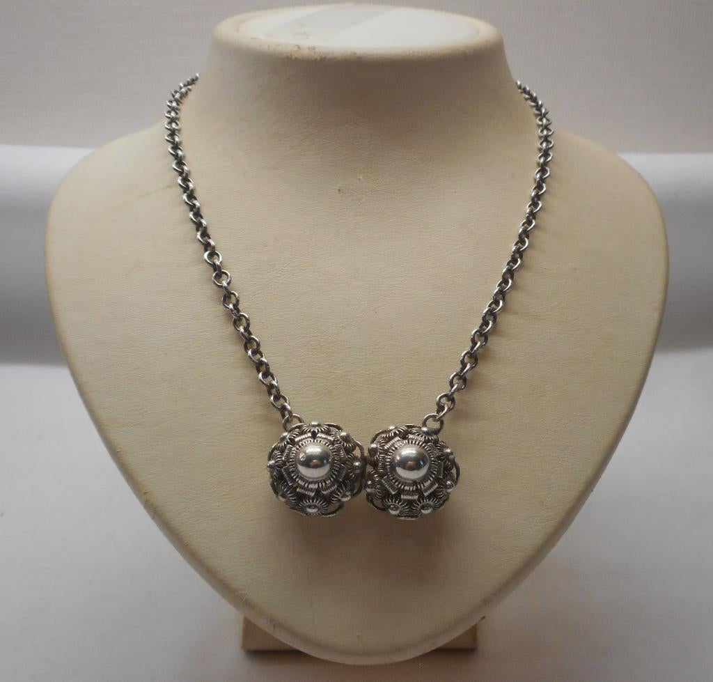 Zilveren antieke jasseron ketting met Zeeuwse knoppen nr.327