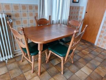 Eiken eethoek met 4 stoelen  beschikbaar voor biedingen