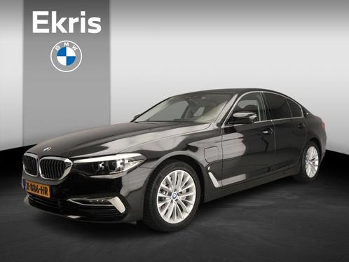 BMW 5 Serie Sedan 530e | LED | Leder | HUD | Stoelverwarming, Auto's, BMW, Bedrijf, Te koop, 5-Serie, 360° camera, Achteruitrijcamera