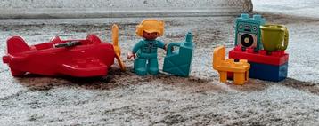 Lego Duplo Vliegtuig Set 10908 beschikbaar voor biedingen