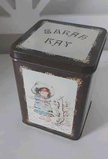 Sarah kay blikje vintage blik bruin met afbeeldingen Sarah  beschikbaar voor biedingen