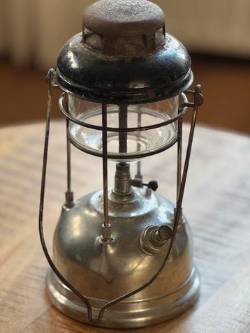 Antieke Tilley Lamp oude petroleum of gasdruklamp beschikbaar voor biedingen