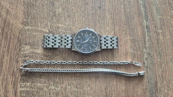 Armbanden + Horloge., Sieraden, Tassen en Uiterlijk, Armbanden, Gebruikt, Zilver, Zilver, Ophalen