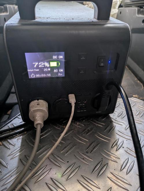 Portable off grid solar and battery pack, Doe-het-zelf en Verbouw, Gereedschap | Lasapparaten, Zo goed als nieuw, Ophalen of Verzenden