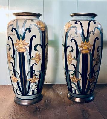 Art Deco aardewerk vazen G. Fieravino 20ste eeuw Jugendstil beschikbaar voor biedingen