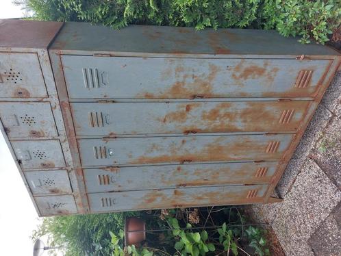 Prachtige vintage lockerkast., Huis en Inrichting, Kasten | Lockerkasten, Zo goed als nieuw, Ophalen