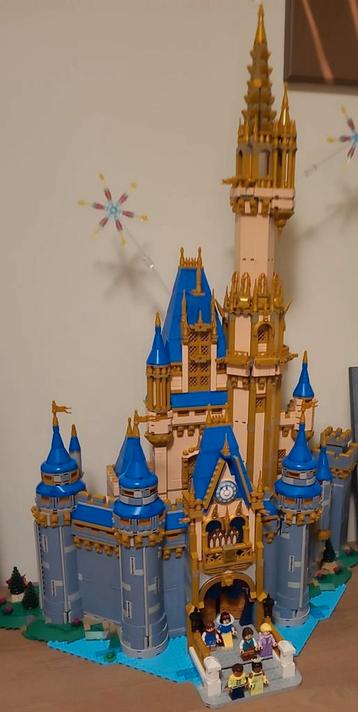 Lego disney kasteel 100 jarig jubileum 1x opgezet  beschikbaar voor biedingen