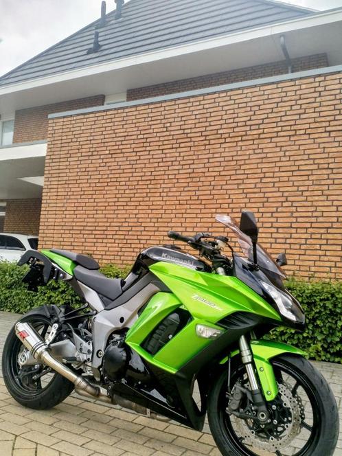 Kawasaki Z1000SX ( zeer compleet in super staat ), Motoren, Motoren | Kawasaki, Particulier, meer dan 35 kW, 4 cilinders, Sportuitlaat