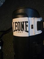 Kickboks set: Beschermers, handschoenen, handpads, Overige, Vechtsportbescherming, Nieuw, Maat M