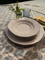 Dinerborden en dessertbordjes van Anthropologie, Huis en Inrichting, Keuken | Servies, Ophalen, Zo goed als nieuw, Bord(en), Overige stijlen