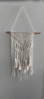 Te koop: 2 macrame wandkleden..-, Ophalen of Verzenden, Zo goed als nieuw