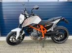 KTM 690 Duke ABS Akrapovic 35 kw A2, Naked bike, 12 t/m 35 kW, Particulier, 690 cc
